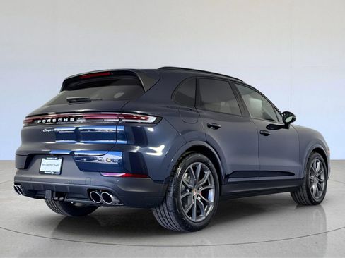 New 2026 Porsche Cayenne S image 8