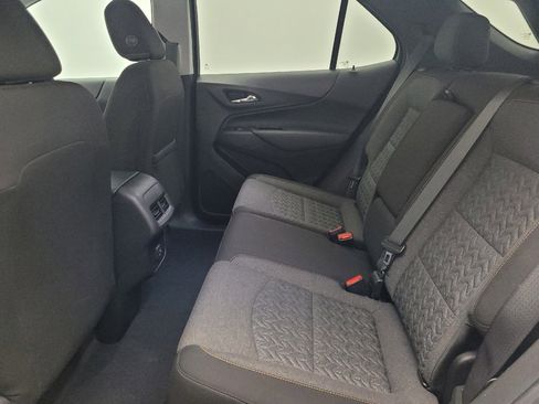 Used 2022 Chevrolet Equinox LT image 18
