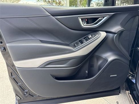 Used 2023 Subaru Forester Limited image 13