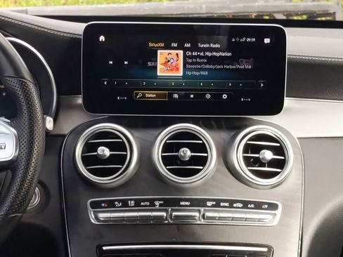 Certified 2020 Mercedes-Benz GLC 300 GLC 300 Coupe image 15