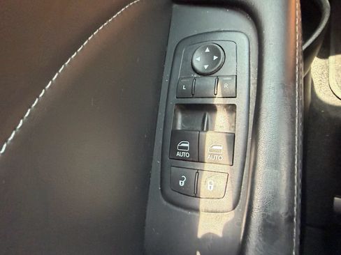 Used 2016 Dodge Challenger R/T Scat Pack RWD image 29