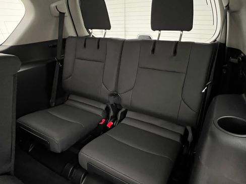 Used 2019 Lexus GX 460 image 21