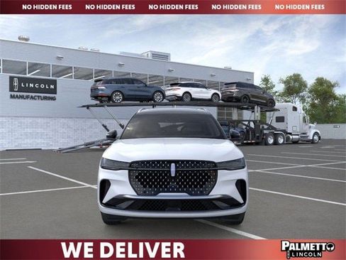 New 2026 Lincoln Nautilus Reserve image 6