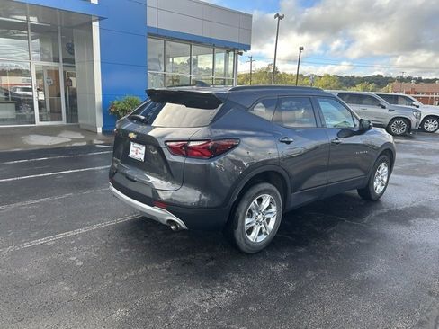 Used 2022 Chevrolet Blazer LT image 39