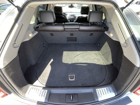 Used 2013 Cadillac SRX FWD image 12