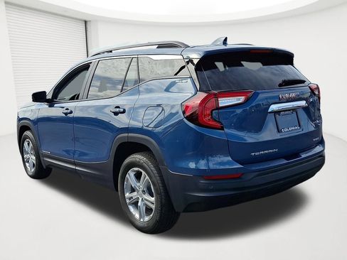 Certified 2024 GMC Terrain SLE w/ Driver Convenience Package image 6