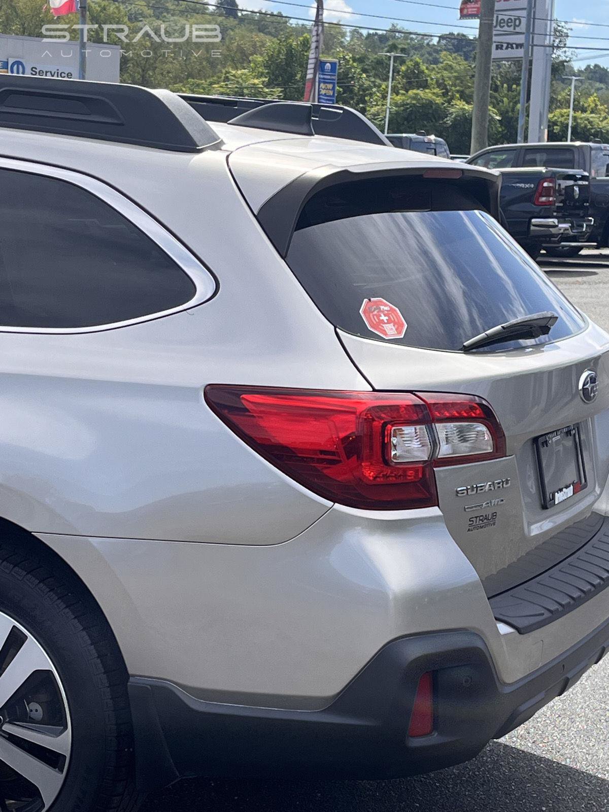 Used 2019 Subaru Outback 2.5i Limited w/ Popular Package #2 AWD/4WD image 6