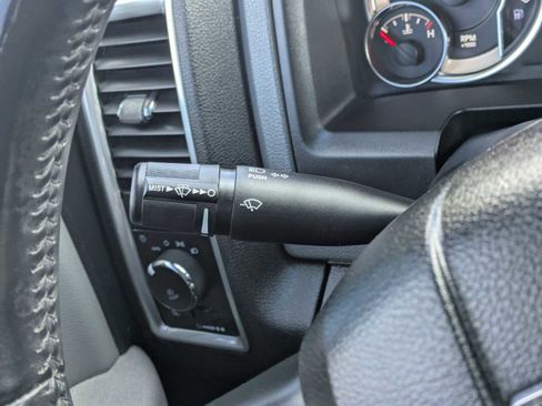 Used 2018 RAM 1500 Big Horn AWD/4WD image 28
