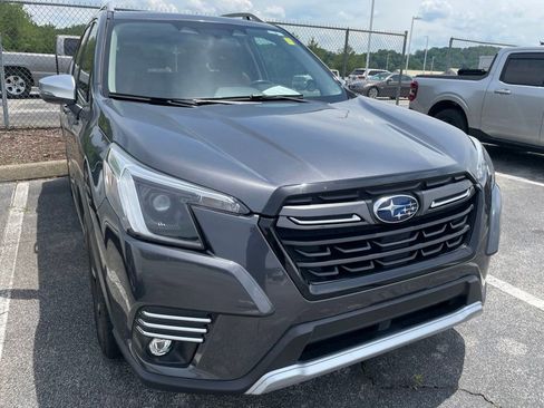 Used 2022 Subaru Forester Touring w/ Popular Package #2 AWD/4WD image 6