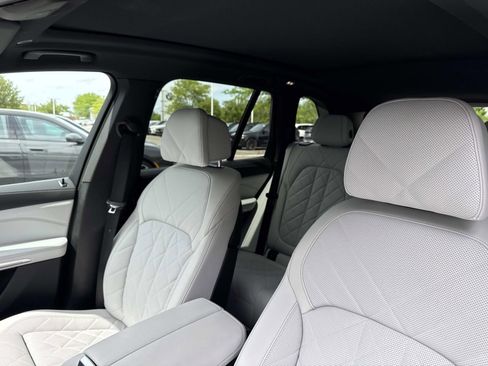 Certified 2024 BMW X5 M60i w/ Climate Comfort Package AWD/4WD image 34