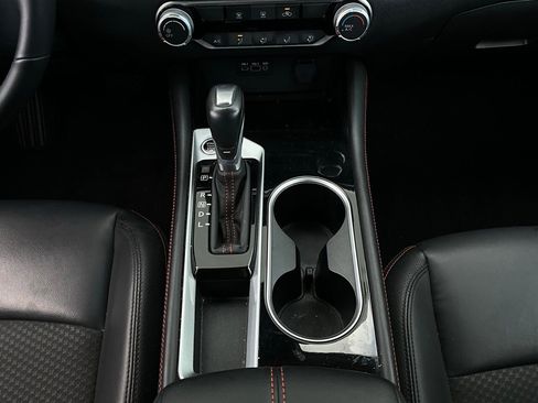 Used 2025 Nissan Altima 2.5 SR image 15