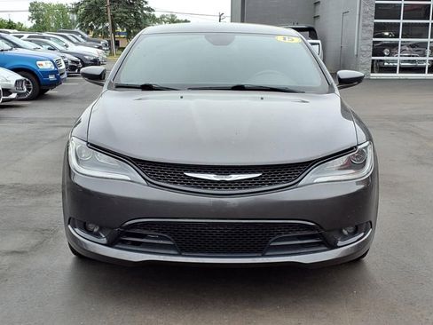 Used 2015 Chrysler 200 S w/ Comfort Group AWD/4WD image 8