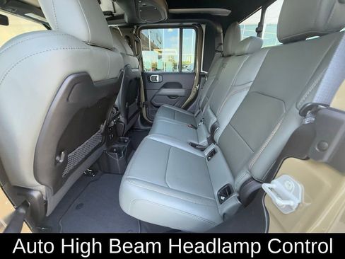 New 2026 Jeep Gladiator Mojave image 24