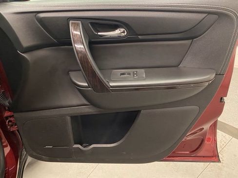 Used 2016 Chevrolet Traverse LTZ AWD/4WD image 26
