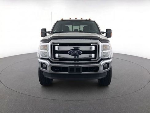 Used 2016 Ford F250 XLT AWD/4WD image 4