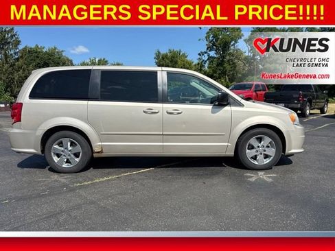 Used 2013 Dodge Grand Caravan SE FWD image 3