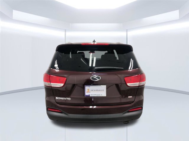 Used 2017 Kia Sorento FWD image 15