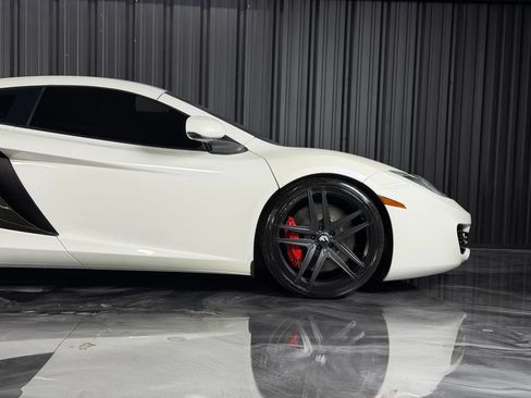 Used 2012 McLaren MP4-12C Coupe RWD image 11