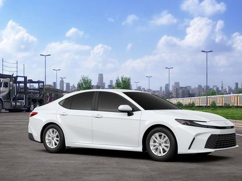 New 2026 Toyota Camry LE FWD image 14
