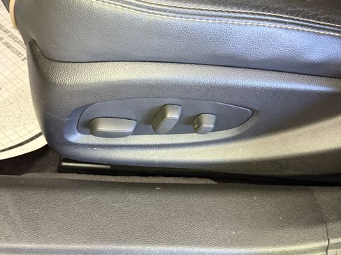 Used 2015 Chevrolet Impala LTZ image 17