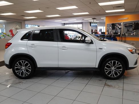 Used 2017 Mitsubishi Outlander Sport ES image 12