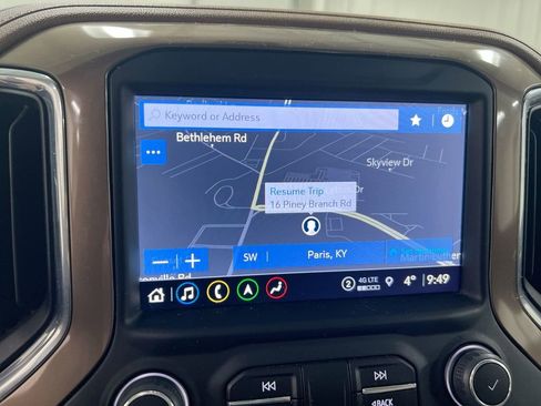 Used 2023 Chevrolet Silverado 2500 High Country image 14