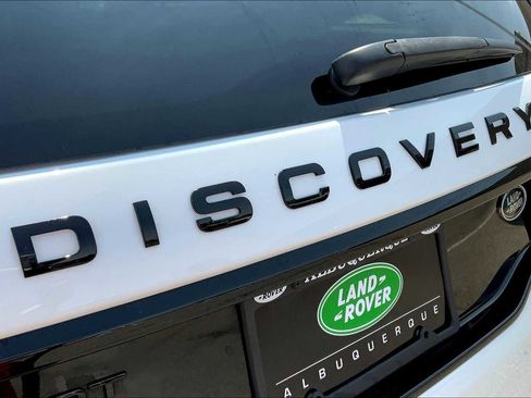 Used 2022 Land Rover Discovery Sport S R-Dynamic image 30