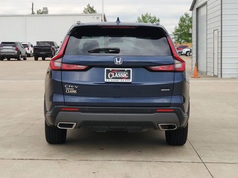 Used 2023 Honda CR-V Sport Touring image 6
