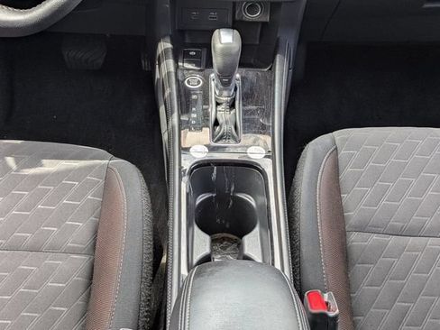 Used 2024 Nissan Kicks SR FWD image 20
