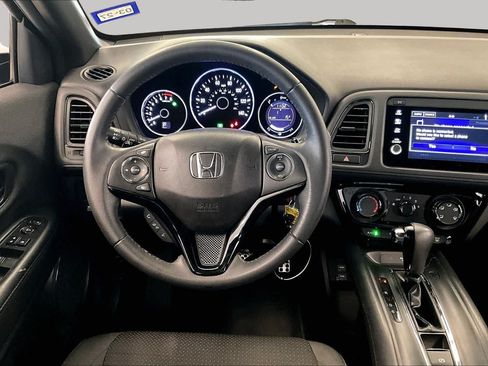 Used 2022 Honda HR-V Sport image 5