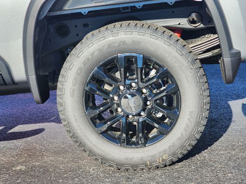 New 2026 Chevrolet Silverado 2500 Custom w/ Custom Value Package image 11