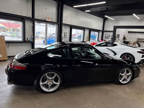 Used 2004 Porsche 911 Carrera image 14