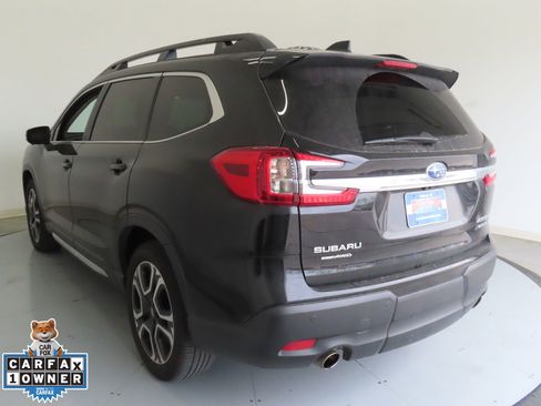 Used 2023 Subaru Ascent Limited w/ Technology Package image 8