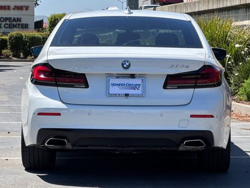Used 2023 BMW 530e w/ Premium Package RWD image 6