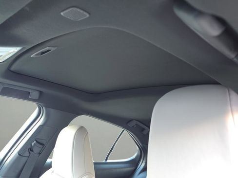 Used 2025 Lexus UX 300h AWD image 11