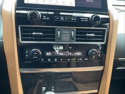 Used 2022 INFINITI QX80 Sensory w/ Cargo Package image 37