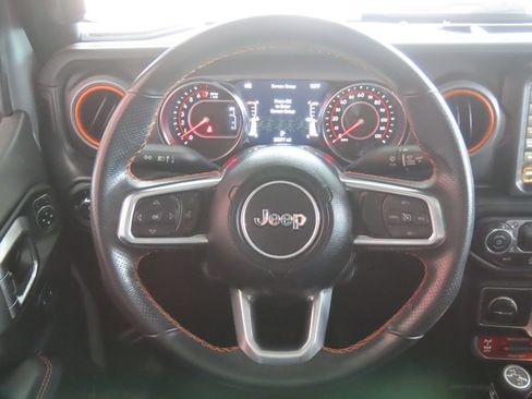 Used 2022 Jeep Gladiator Mojave w/ LED Lighting Group AWD/4WD image 48