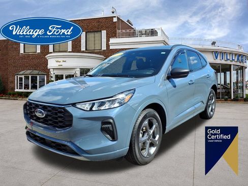 Certified 2023 Ford Escape ST-Line w/ Tech Pack #1 AWD/4WD image 1