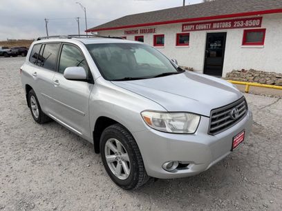 Used 2010 Toyota Highlander SE