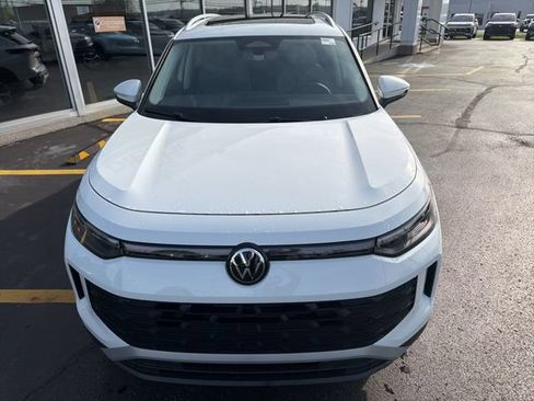 New 2026 Volkswagen Tiguan SE AWD/4WD image 14