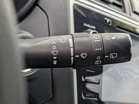 Used 2019 Subaru Outback 2.5i Limited image 28