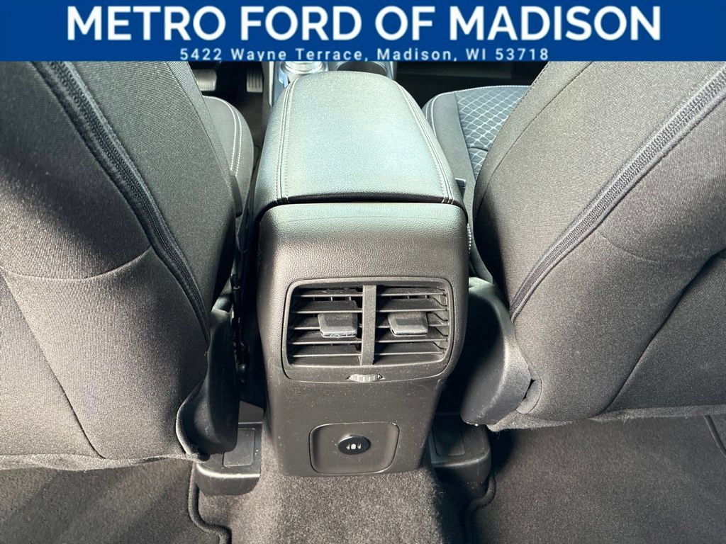 Used 2024 Ford Escape Active AWD/4WD image 13