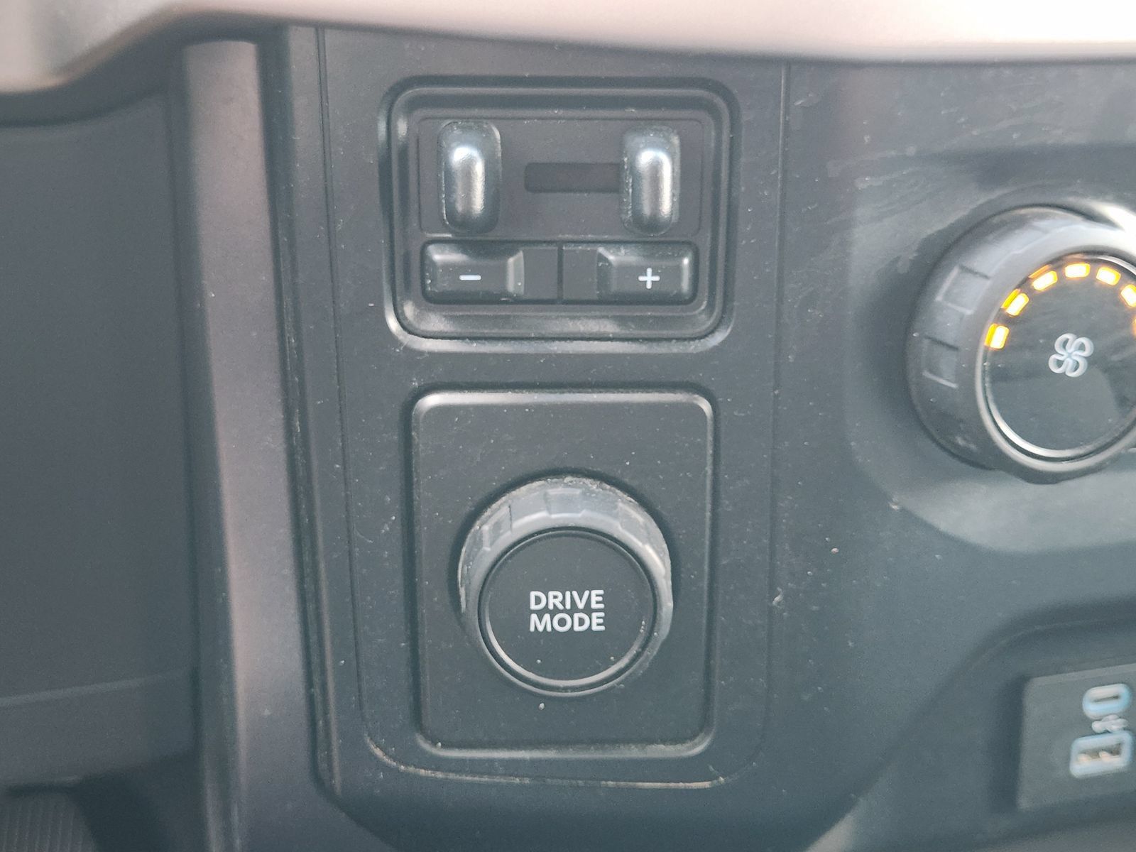 Used 2023 Ford F150 XLT RWD image 22
