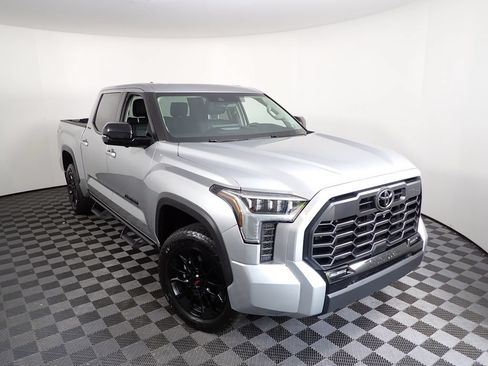 Used 2024 Toyota Tundra Limited w/ TRD Off-Road Package AWD/4WD image 12