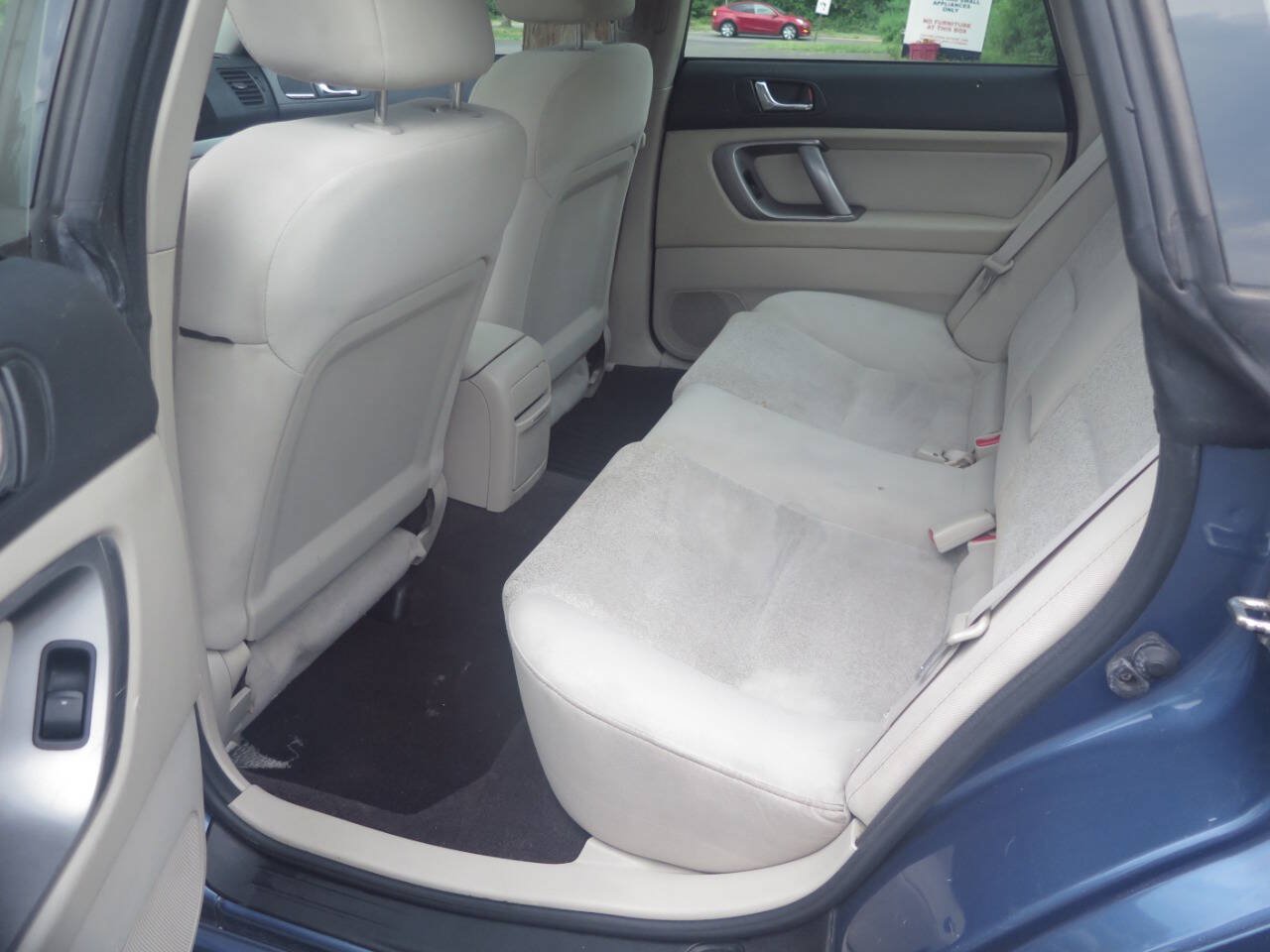 Used 2009 Subaru Legacy 2.5i Special Edition AWD/4WD image 10