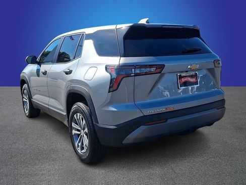 Used 2025 Chevrolet Equinox LT FWD image 5
