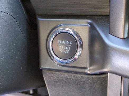 Used 2025 Ford F150 Tremor w/ Tow/Haul Package image 19