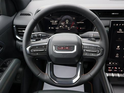 New 2026 GMC Terrain AT4 w/ Convenience Package III AWD/4WD image 14