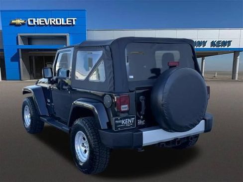 Used 2013 Jeep Wrangler Sahara w/ Connectivity Group AWD/4WD image 33
