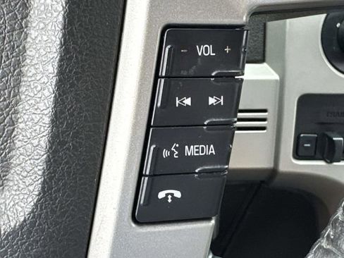 Used 2011 Ford F150 Lariat Limited AWD/4WD image 27